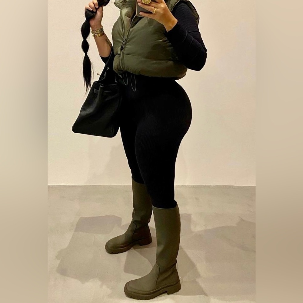 Zara Rubberized Tall Boot-Olive Sz 39 (8)